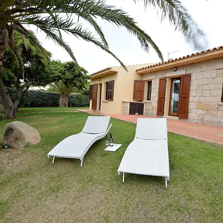 Smeraldo Villa *
