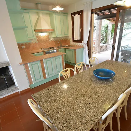 Smeraldo Villa *